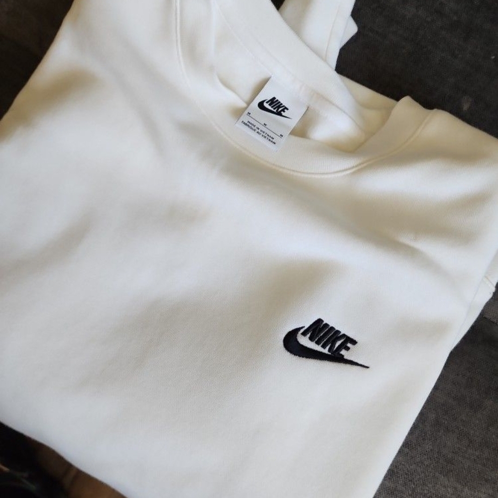 Nike White Sweatshirt